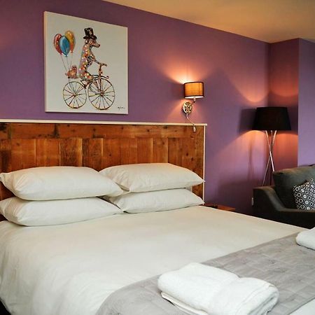 Rooms@73 Waterlooville Extérieur photo