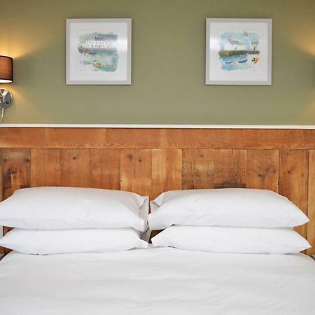 Rooms@73 Waterlooville Extérieur photo
