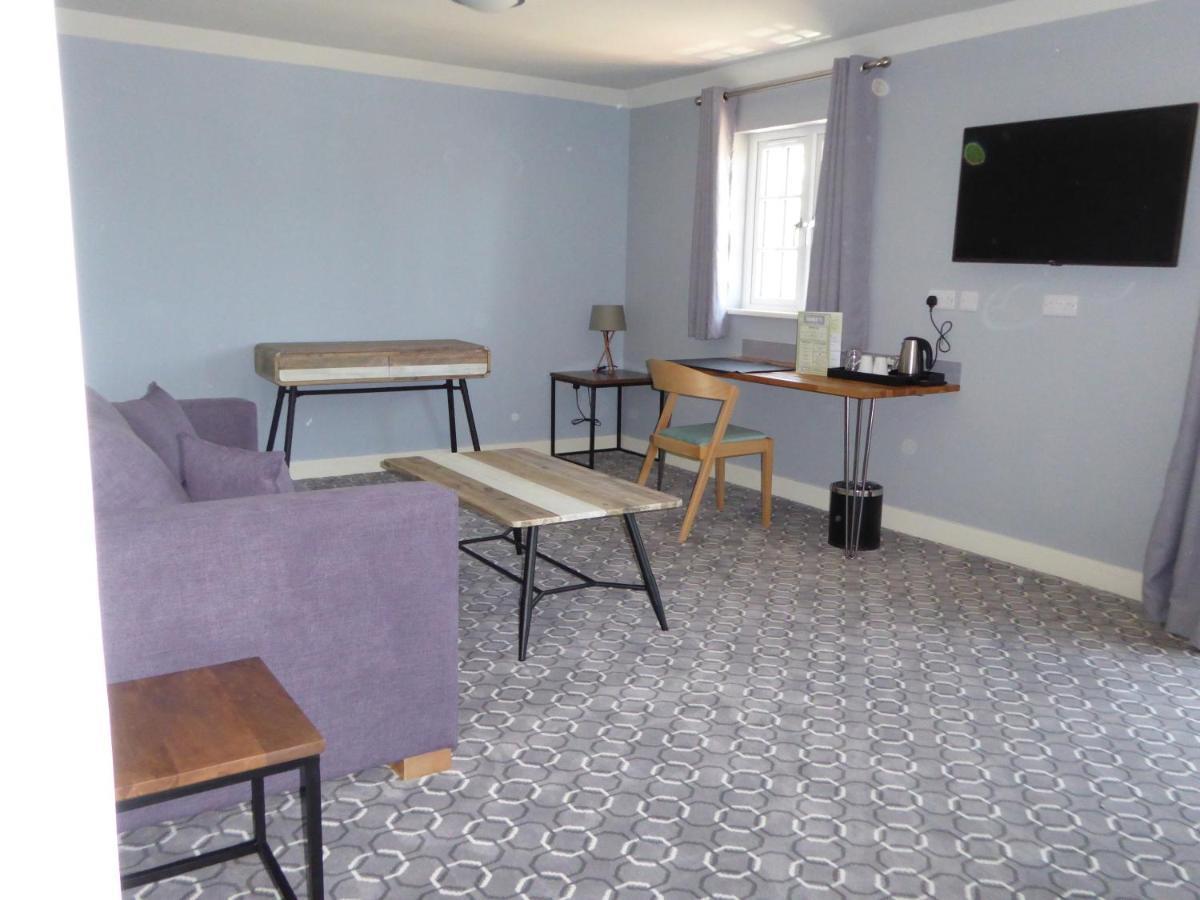 Rooms@73 Waterlooville Extérieur photo